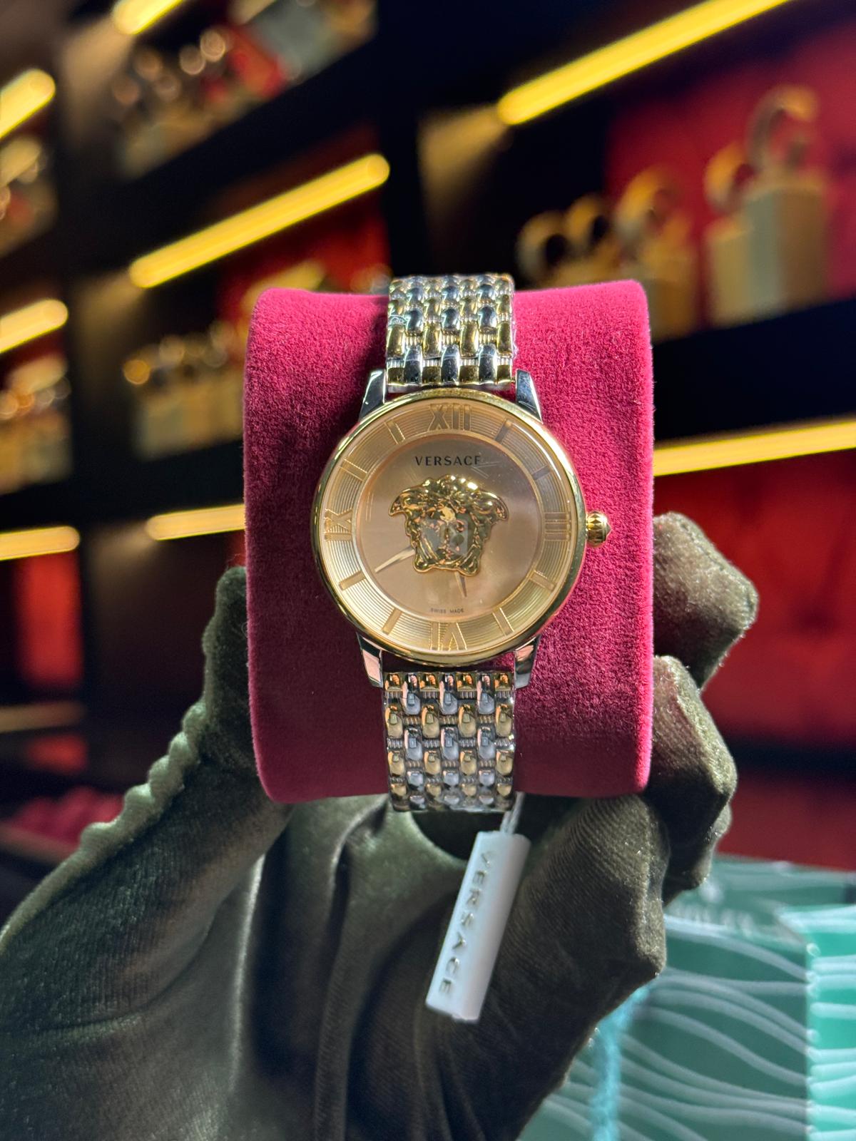 VERSACE